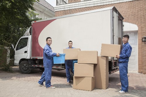 Supervisor reviewing safety procedures on a removals job