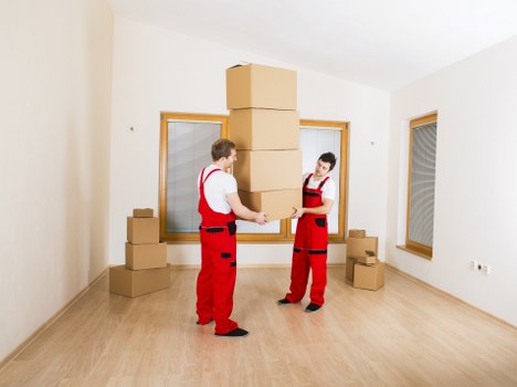 Transparent pricing details for a local house move